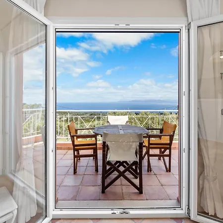 Apartment Erato