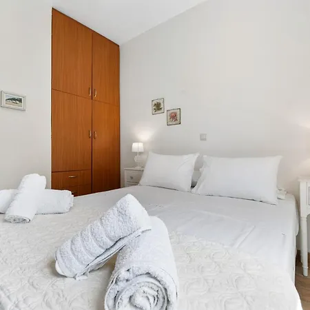 Apartment Erato *