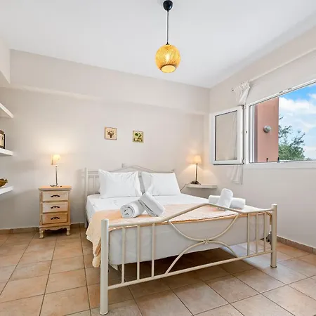 Apartment Erato Tsoukaladhes