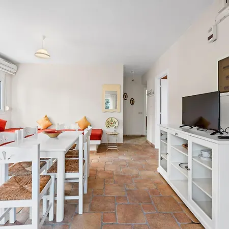 Apartment Erato