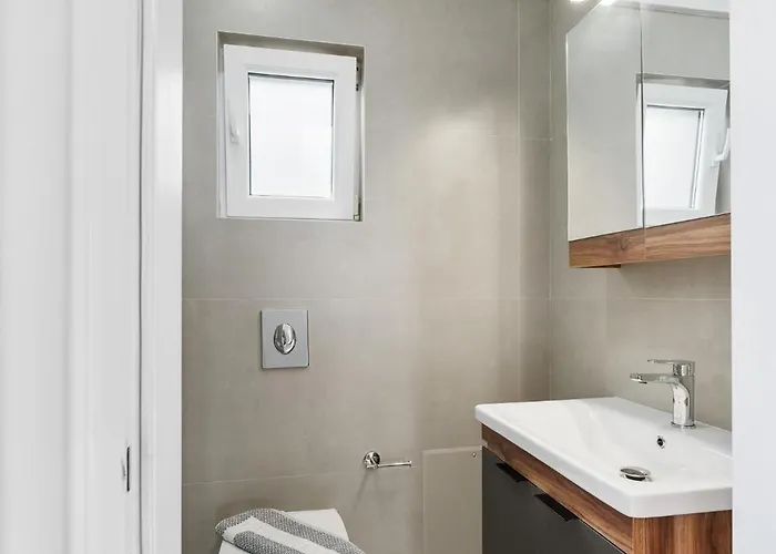 アパート Erato Tsoukaládhes